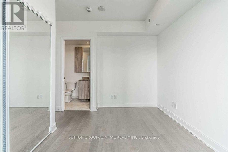 2103 - 70 ANNIE CRAIG DRIVE - Photo 9