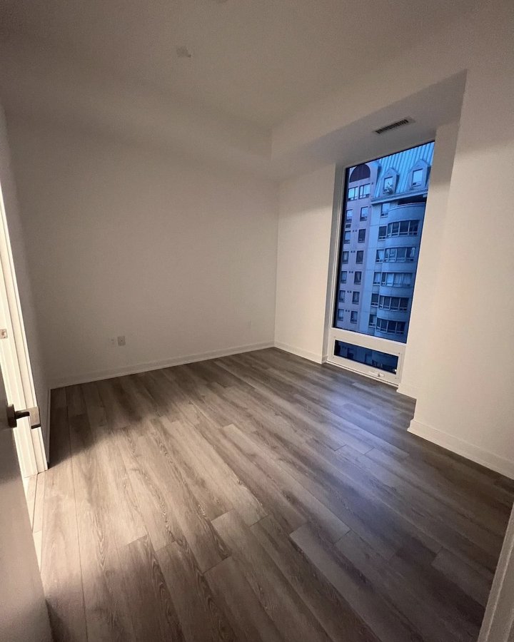 121 Saint Patrick Street - Photo 9