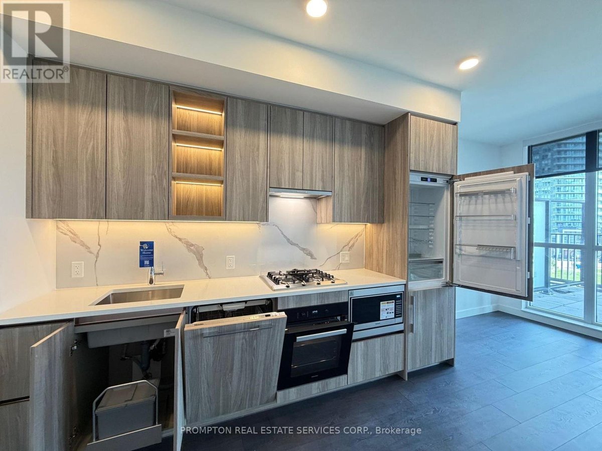 203 - 68 ESTHER SHINER BOULEVARD - Photo 20