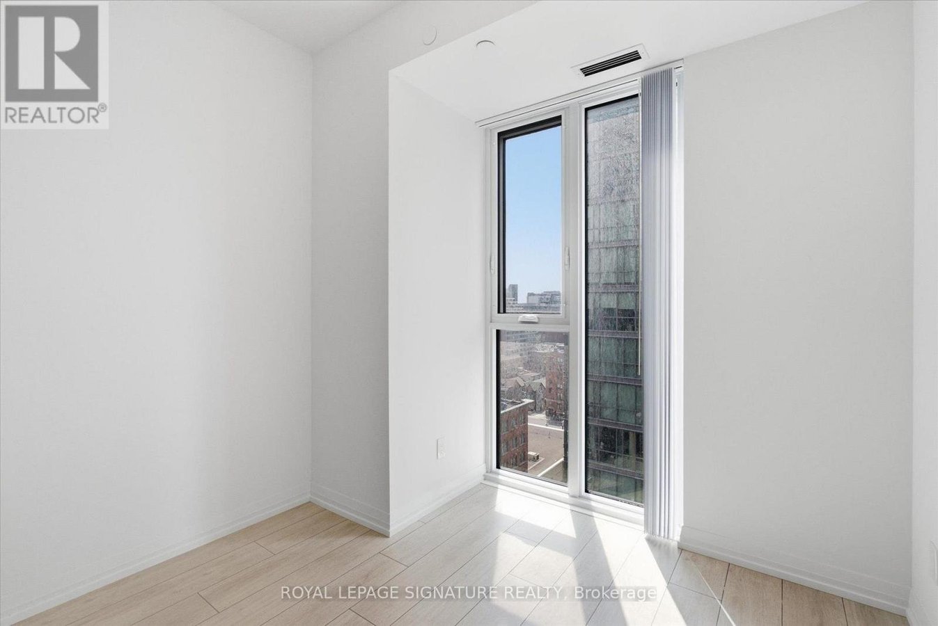 1519 - 400 KING STREET W - Photo 13