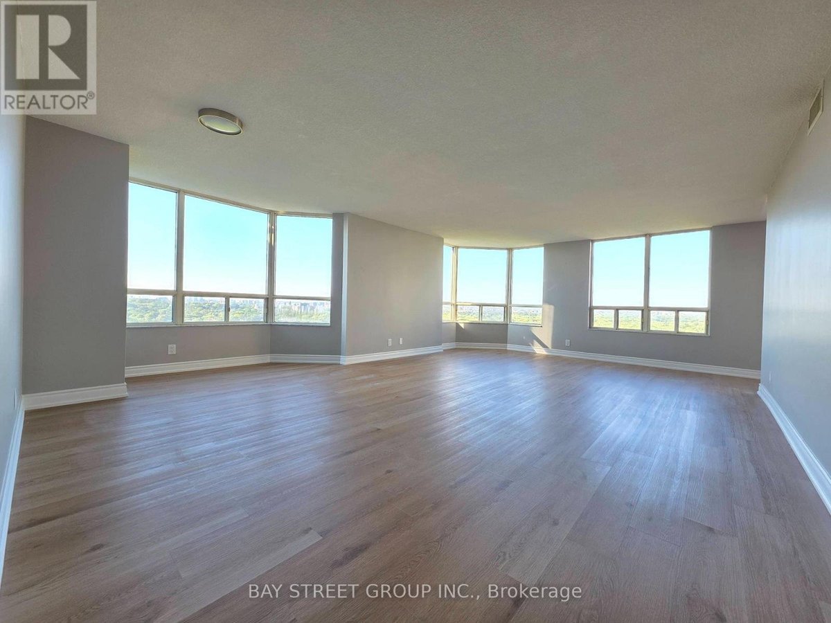 2011 - 1 ABERFOYLE CRESCENT - Photo 7