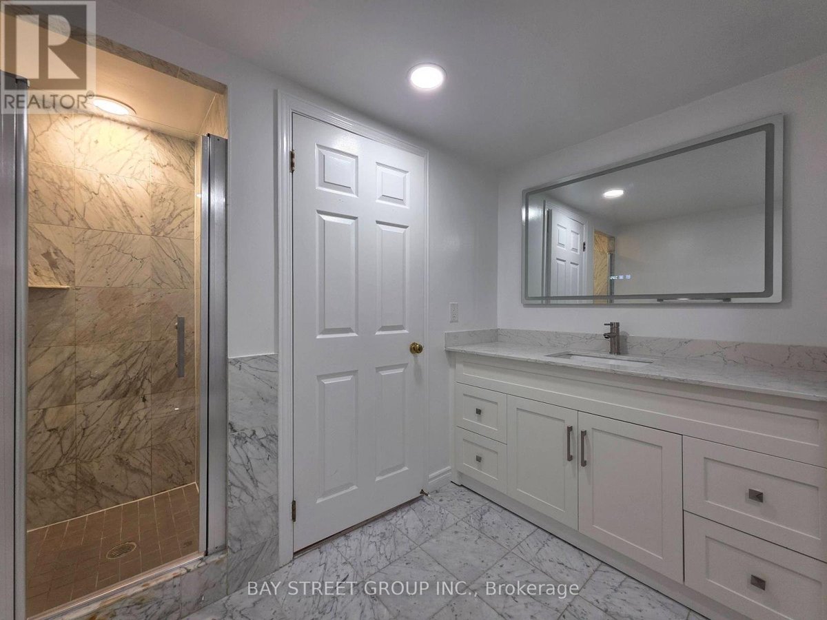 2011 - 1 ABERFOYLE CRESCENT - Photo 19