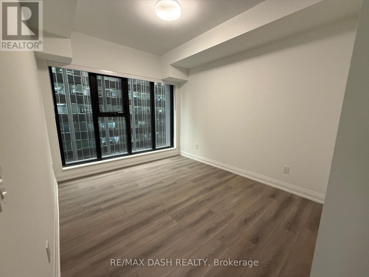 907 - 20 SOUDAN AVENUE - Photo 9