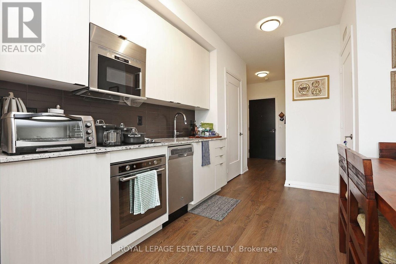 510 - 101 ERSKINE AVENUE - Photo 6