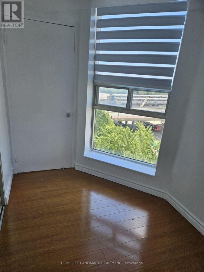 901 - 2460 EGLINTON AVENUE E - Photo 15