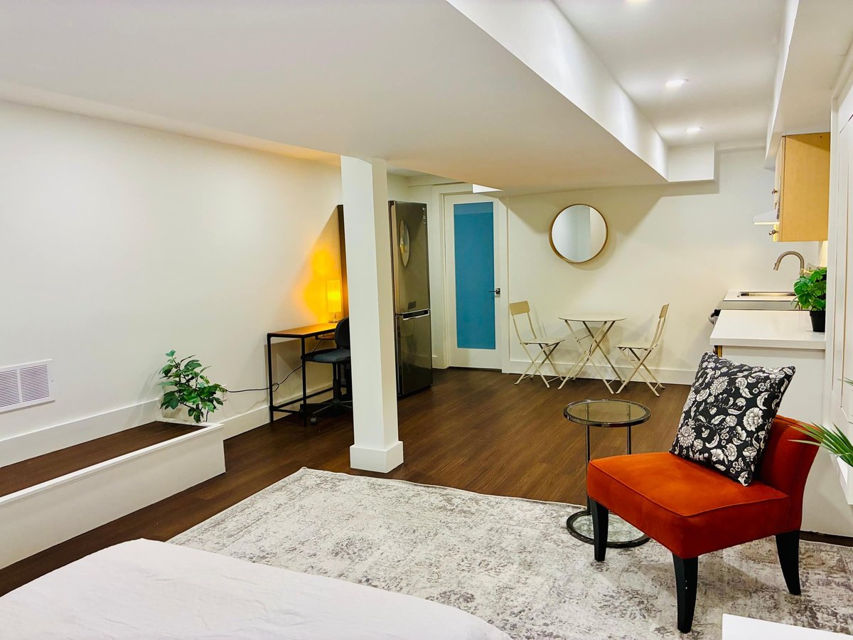 157 Symington Avenue - Photo 4