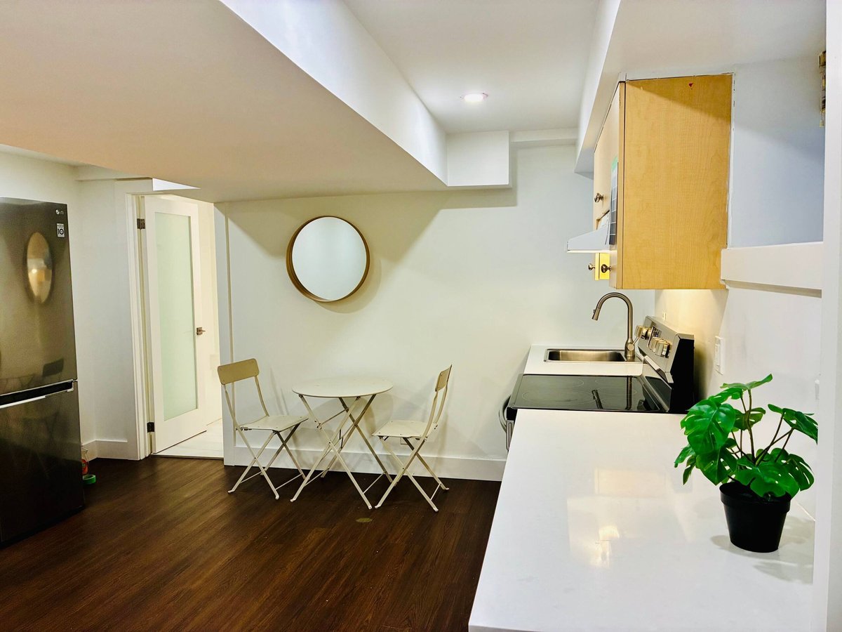 157 Symington Avenue - Photo 8