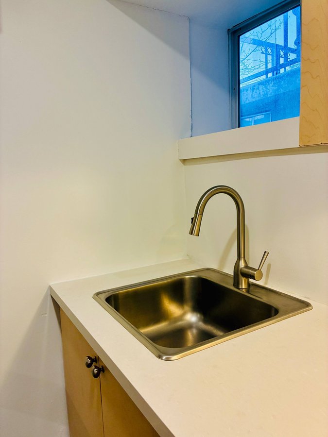 157 Symington Avenue - Photo 15
