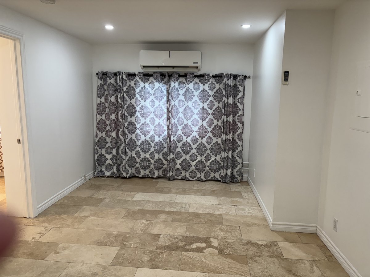 611 Gerrard Street East - Photo 2