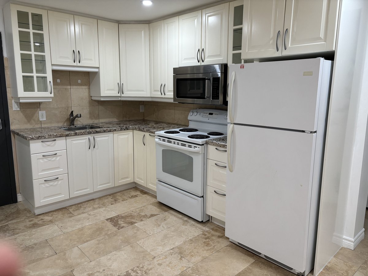 611 Gerrard Street East - Photo 1