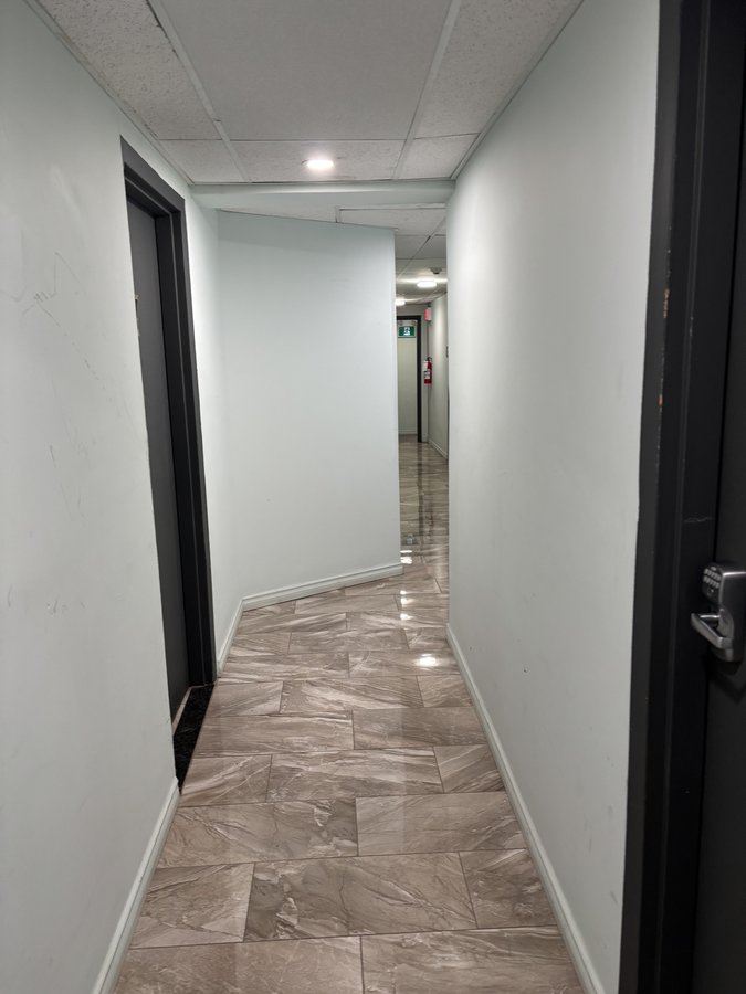 611 Gerrard Street East - Photo 5