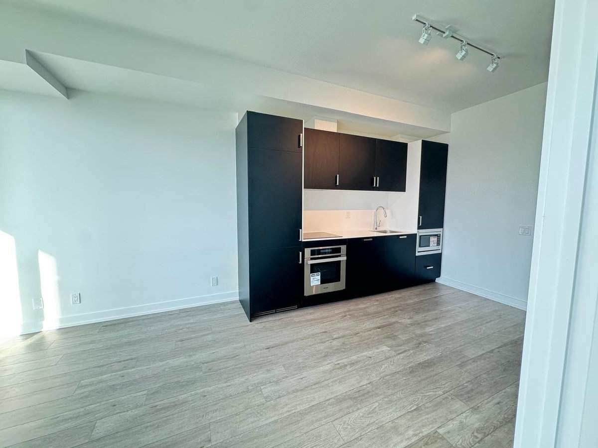 89 Queen Street East - Photo 6