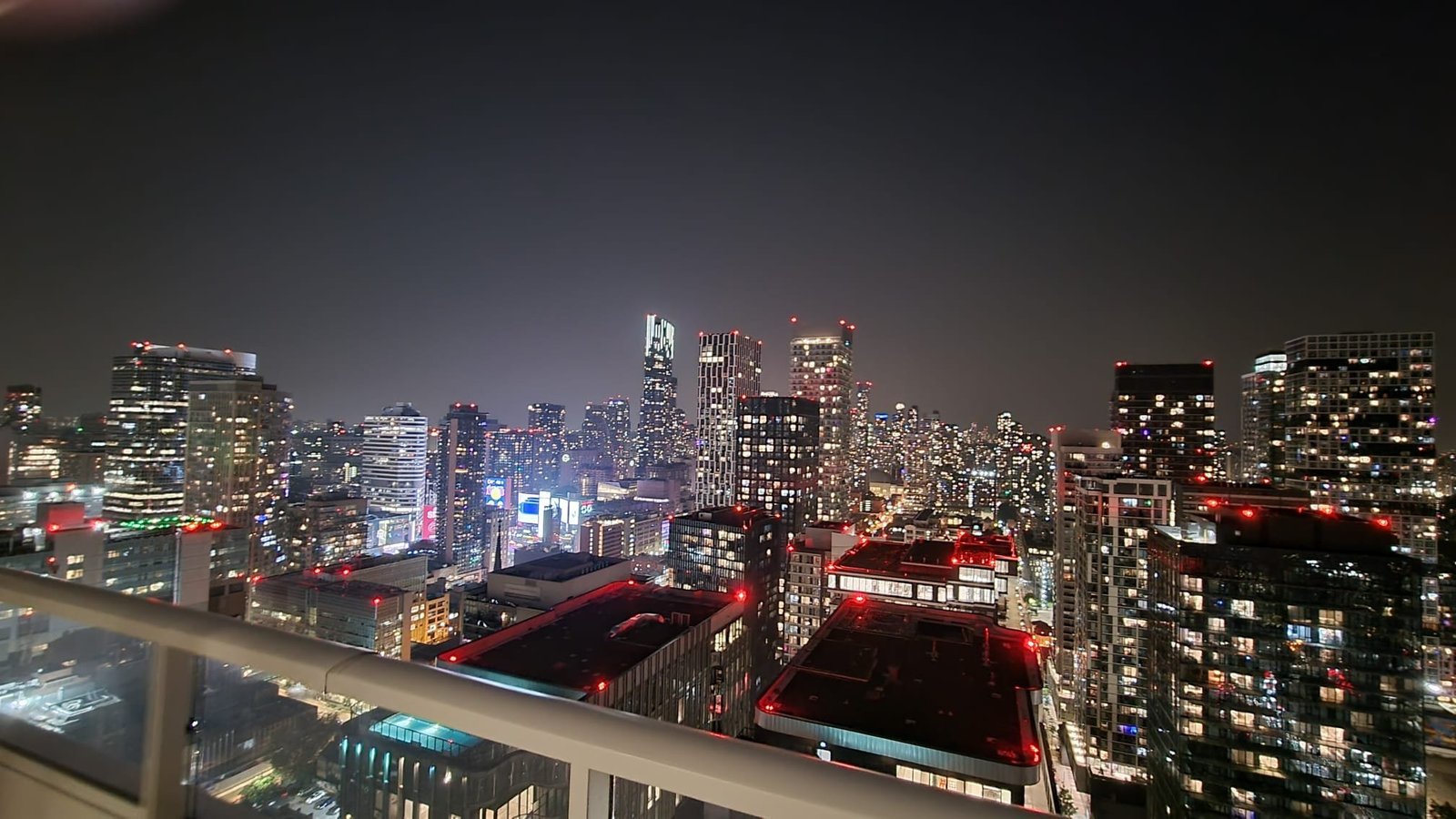 89 Queen Street East - Photo 8