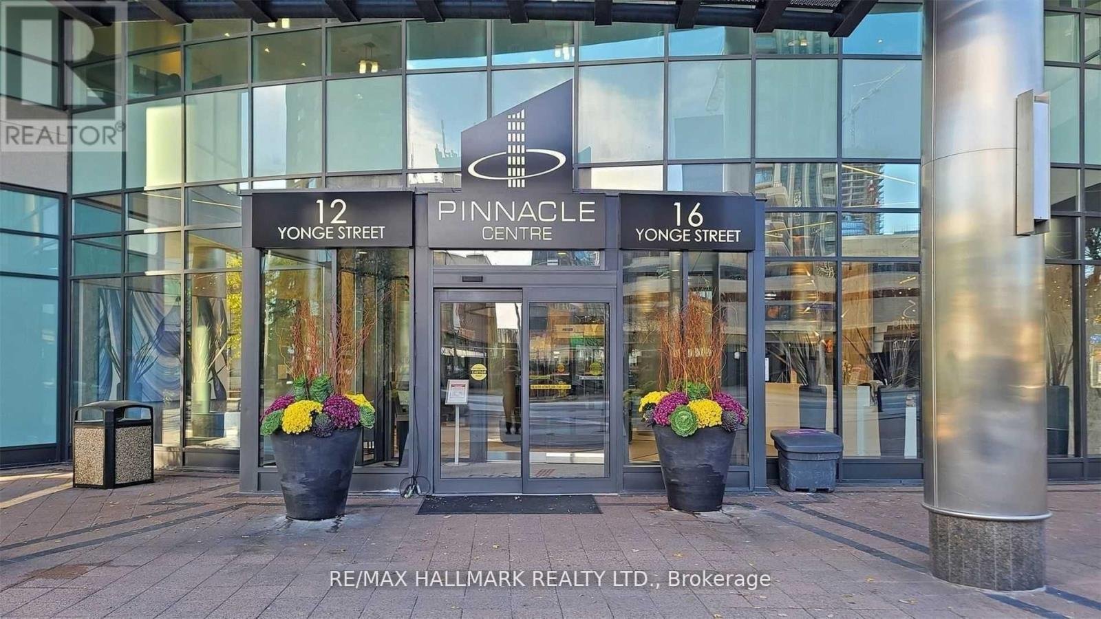 3803 - 16 YONGE STREET - Photo 2