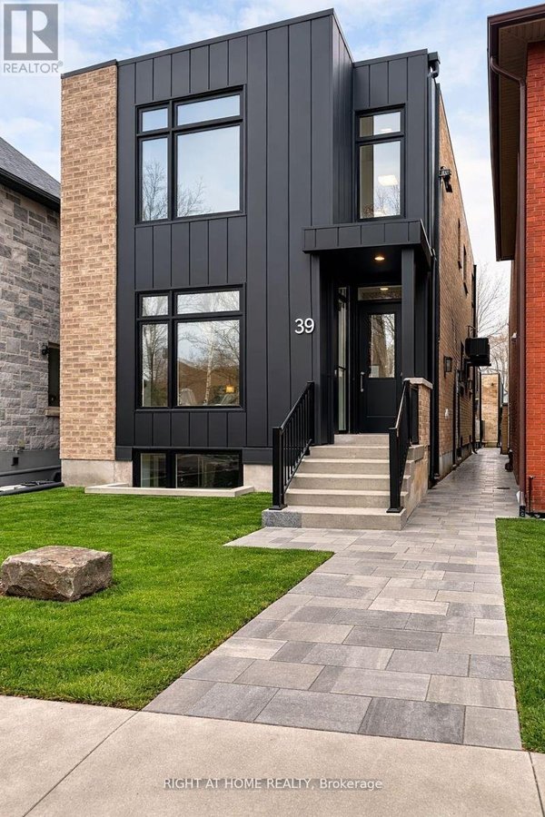 2 - 39 FIFTEENTH STREET - Photo 1