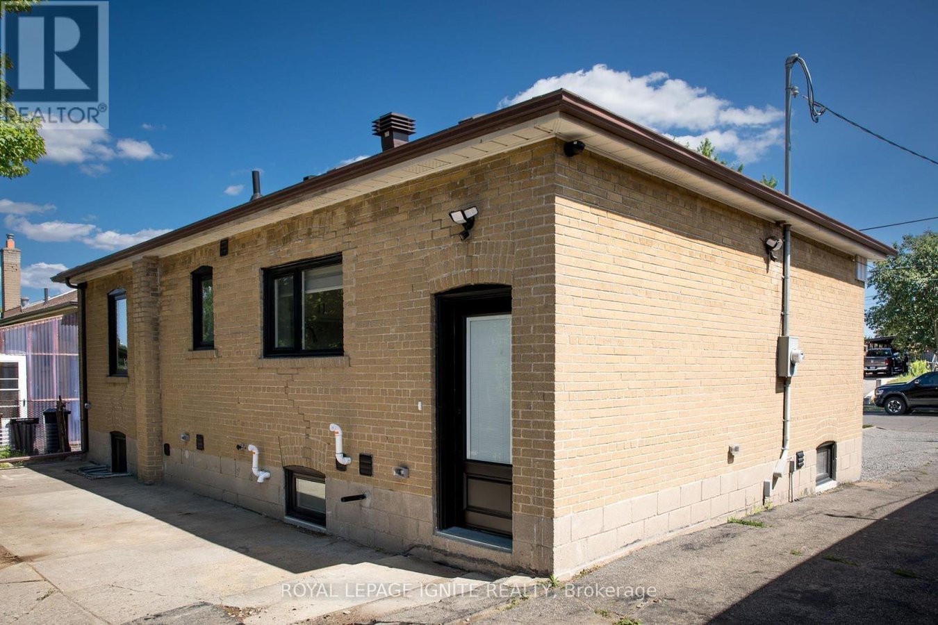 BSMT - 38 PARENT AVENUE - Photo 2