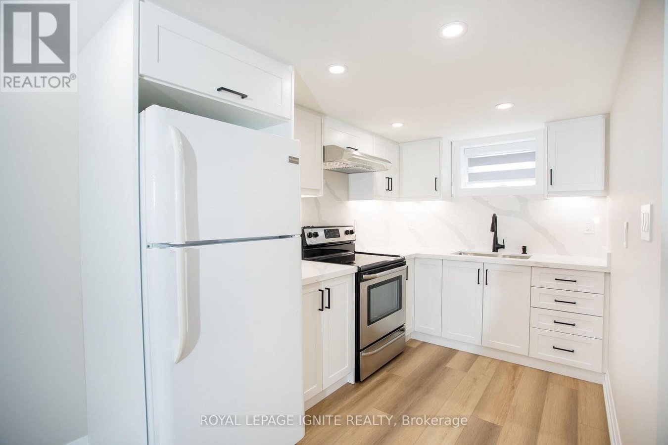 BSMT - 38 PARENT AVENUE - Photo 4