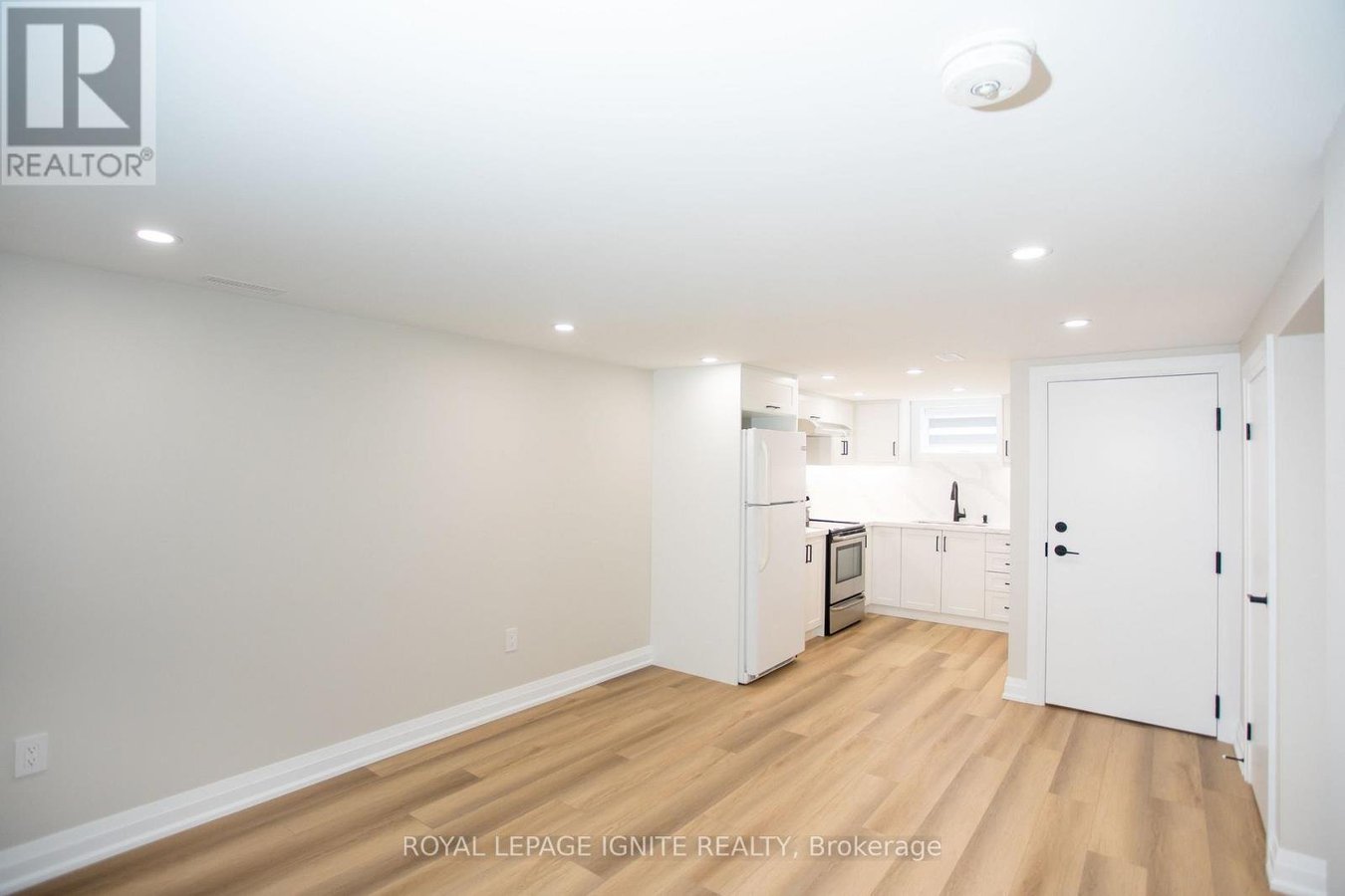 BSMT - 38 PARENT AVENUE - Photo 6
