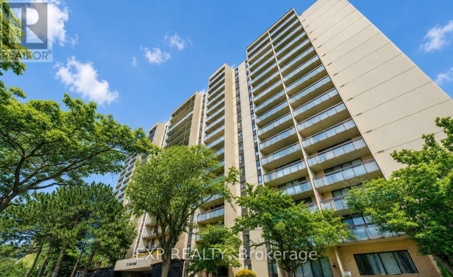 1112 - 177 LINUS ROAD - Photo 1