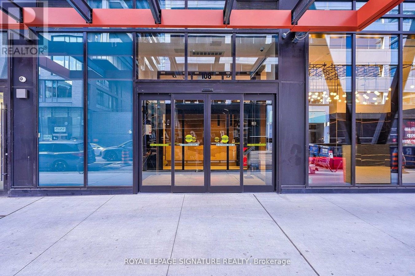 1622 - 108 PETER STREET - Photo 2