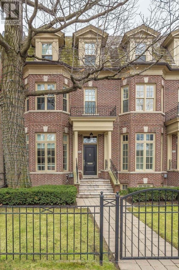 107 LONSDALE ROAD - Photo 1