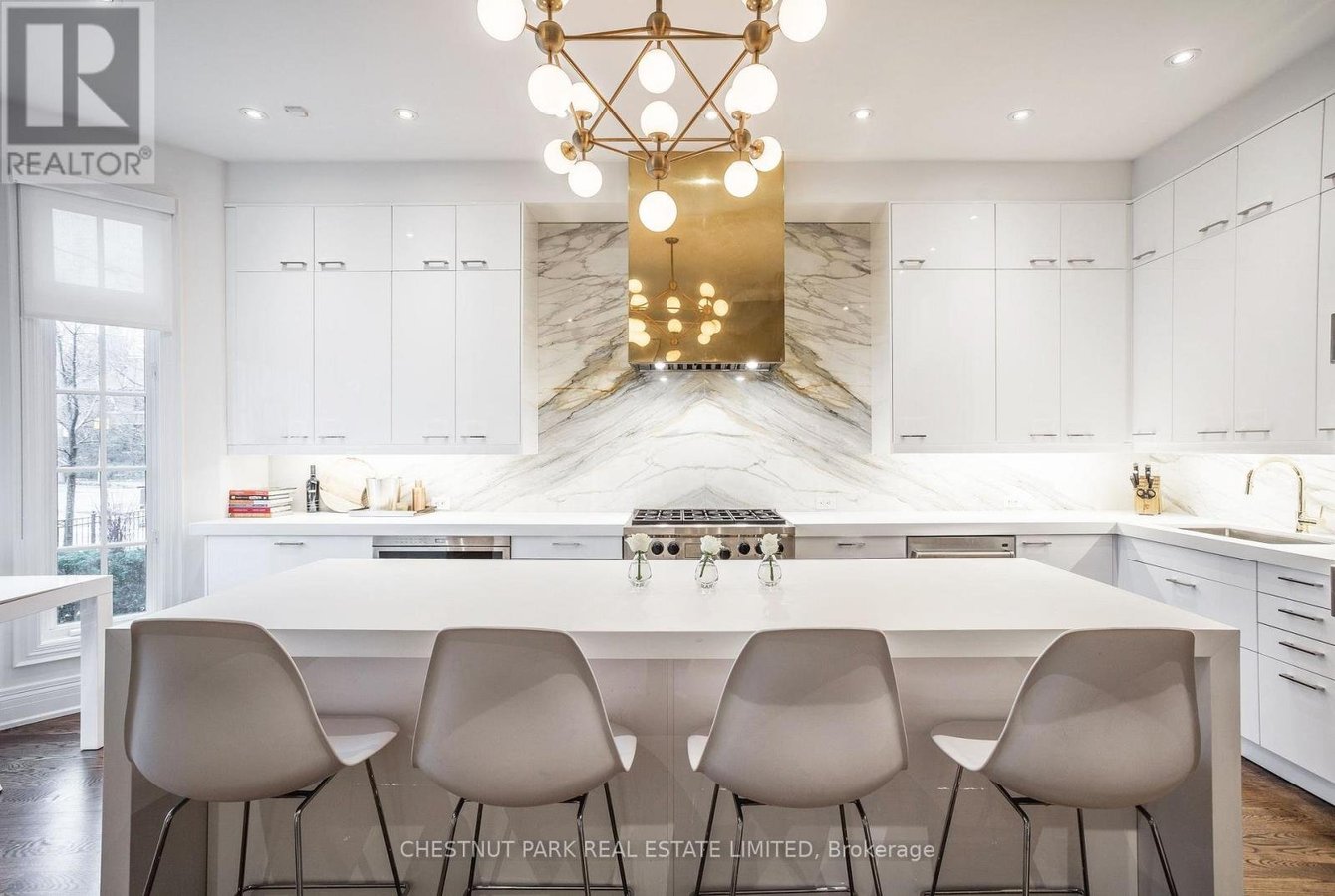 107 LONSDALE ROAD - Photo 8