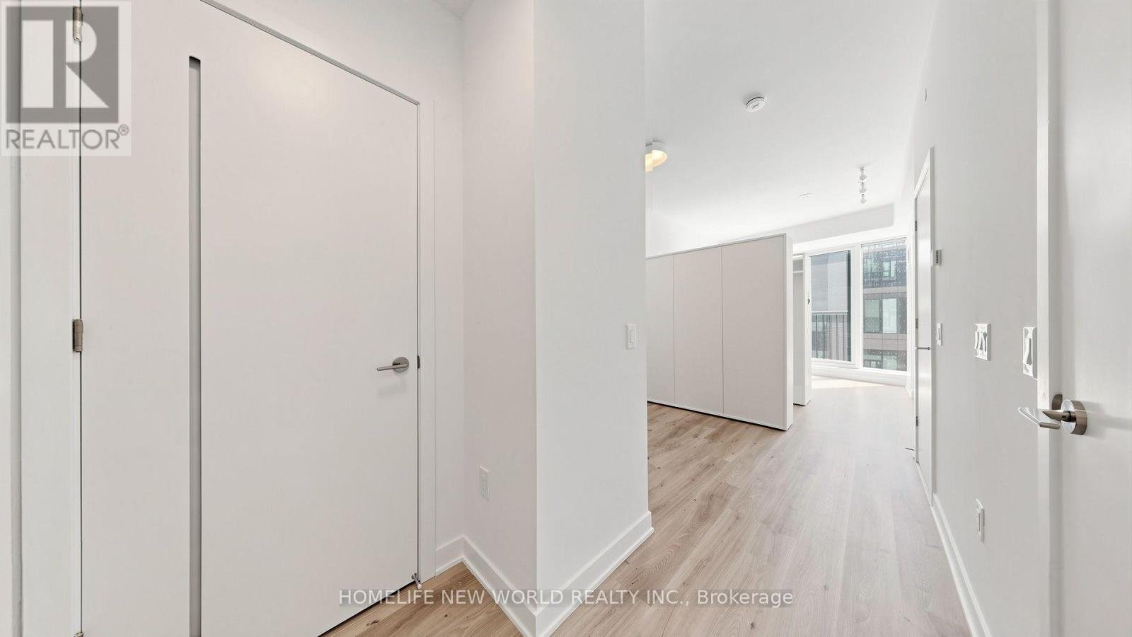 328 - 30 DREAMERS WAY - Photo 5