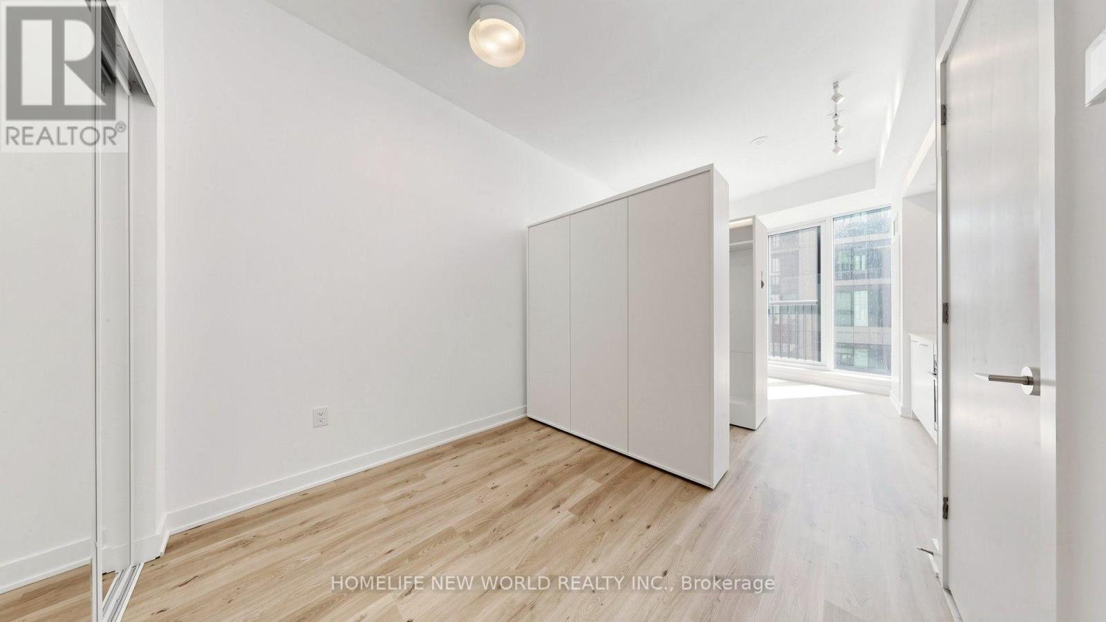 328 - 30 DREAMERS WAY - Photo 6