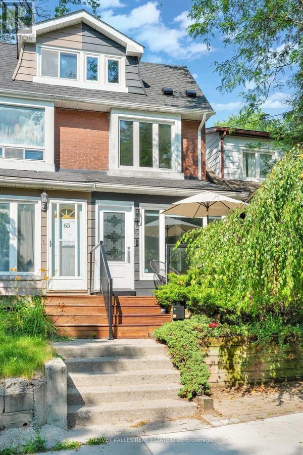 62 GOLFVIEW AVENUE - Photo 1