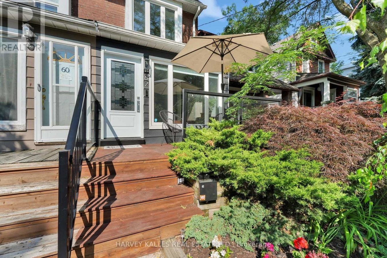 62 GOLFVIEW AVENUE - Photo 2