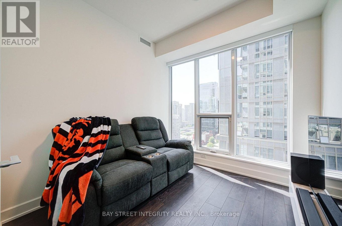 2102 - 15 MERCER STREET - Photo 10