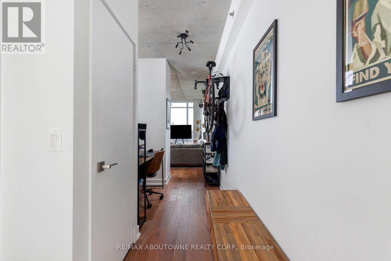 1804 - 20 MINOWAN MIIKAN LANE - Photo 5
