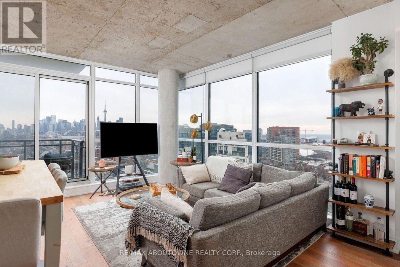 1804 - 20 MINOWAN MIIKAN LANE - Photo 8