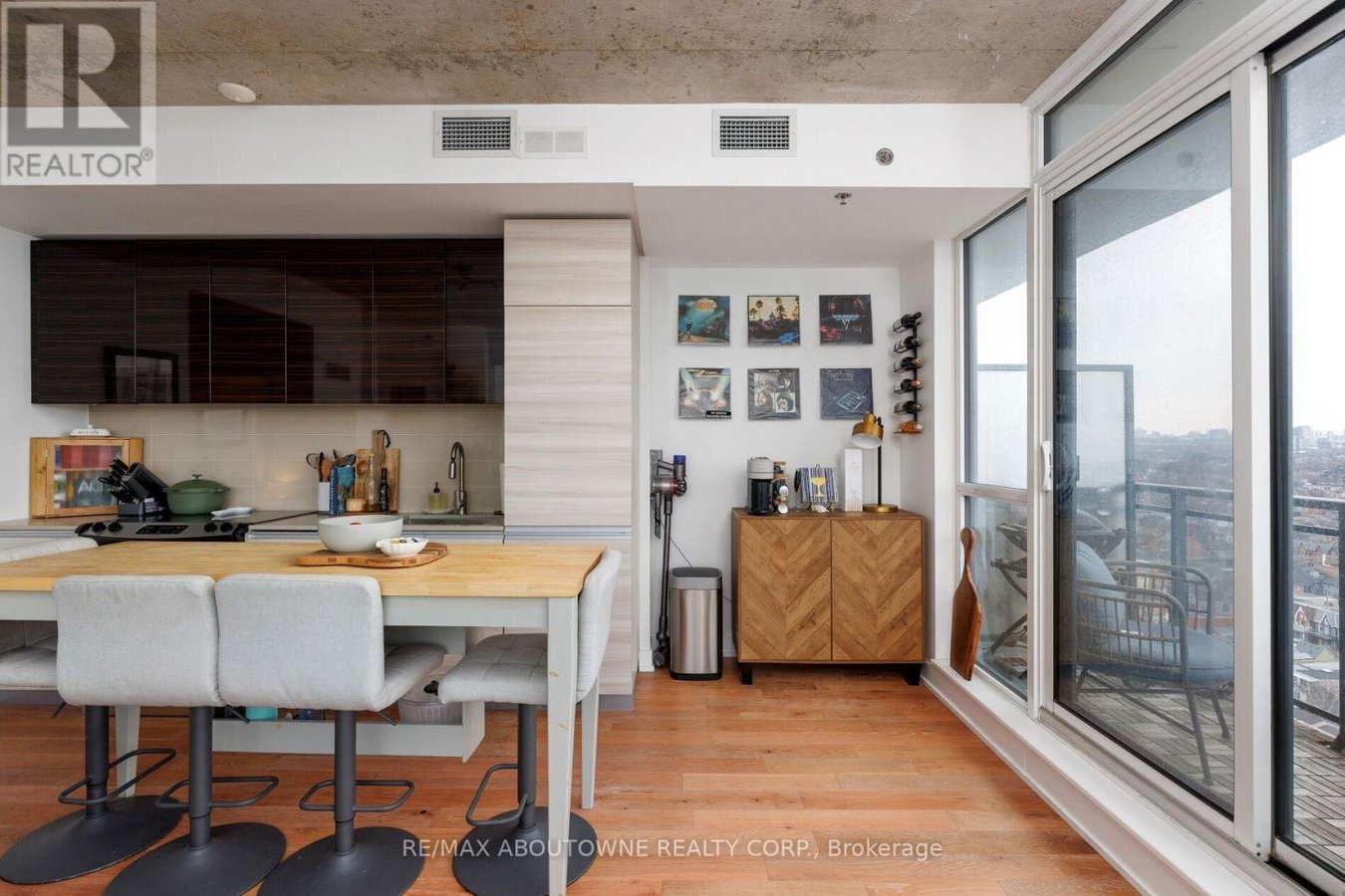 1804 - 20 MINOWAN MIIKAN LANE - Photo 14