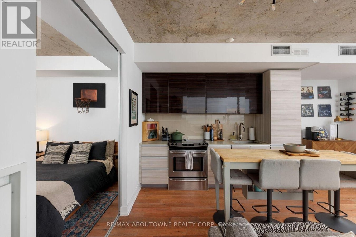 1804 - 20 MINOWAN MIIKAN LANE - Photo 15