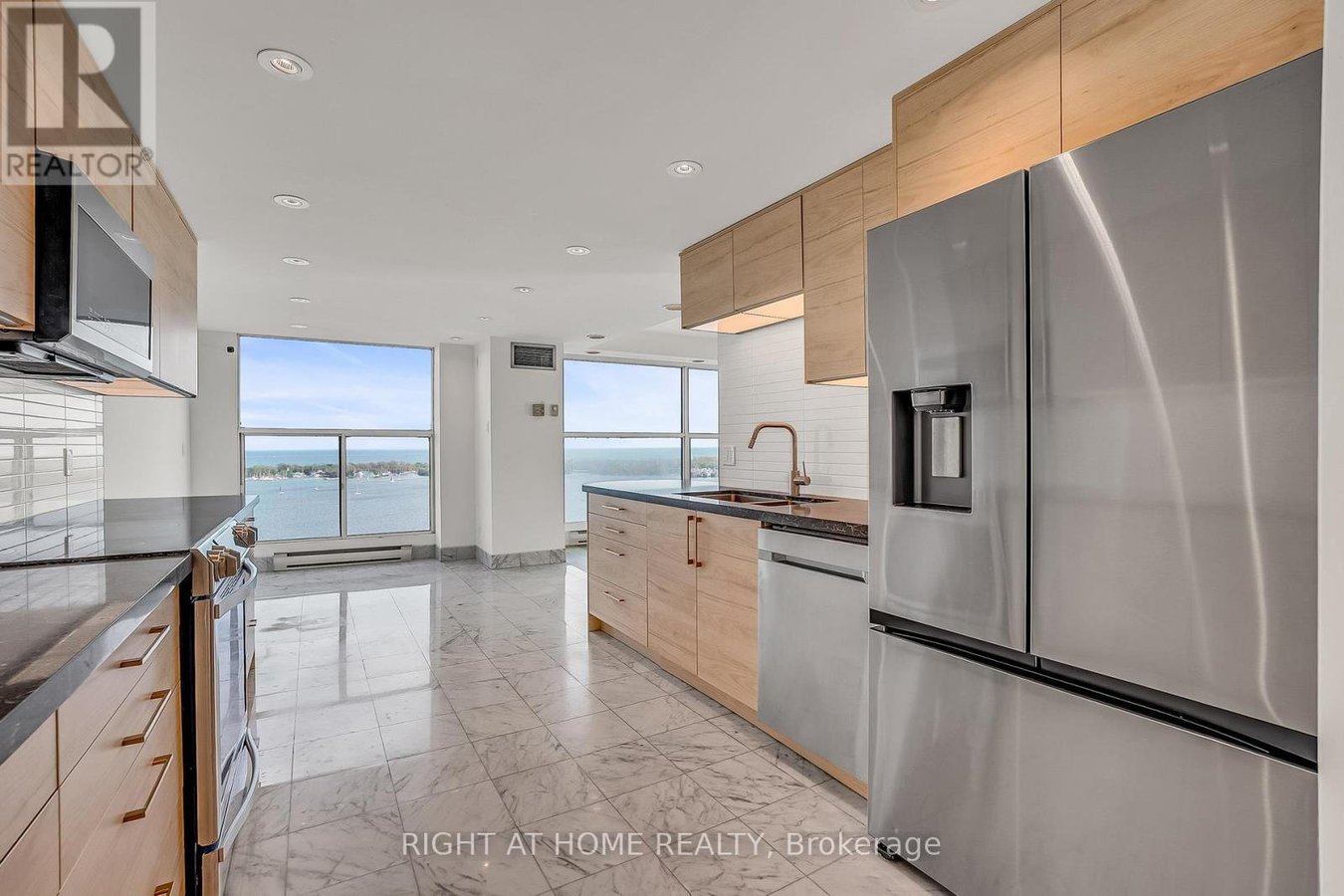 3008 - 99 HARBOUR SQUARE - Photo 14