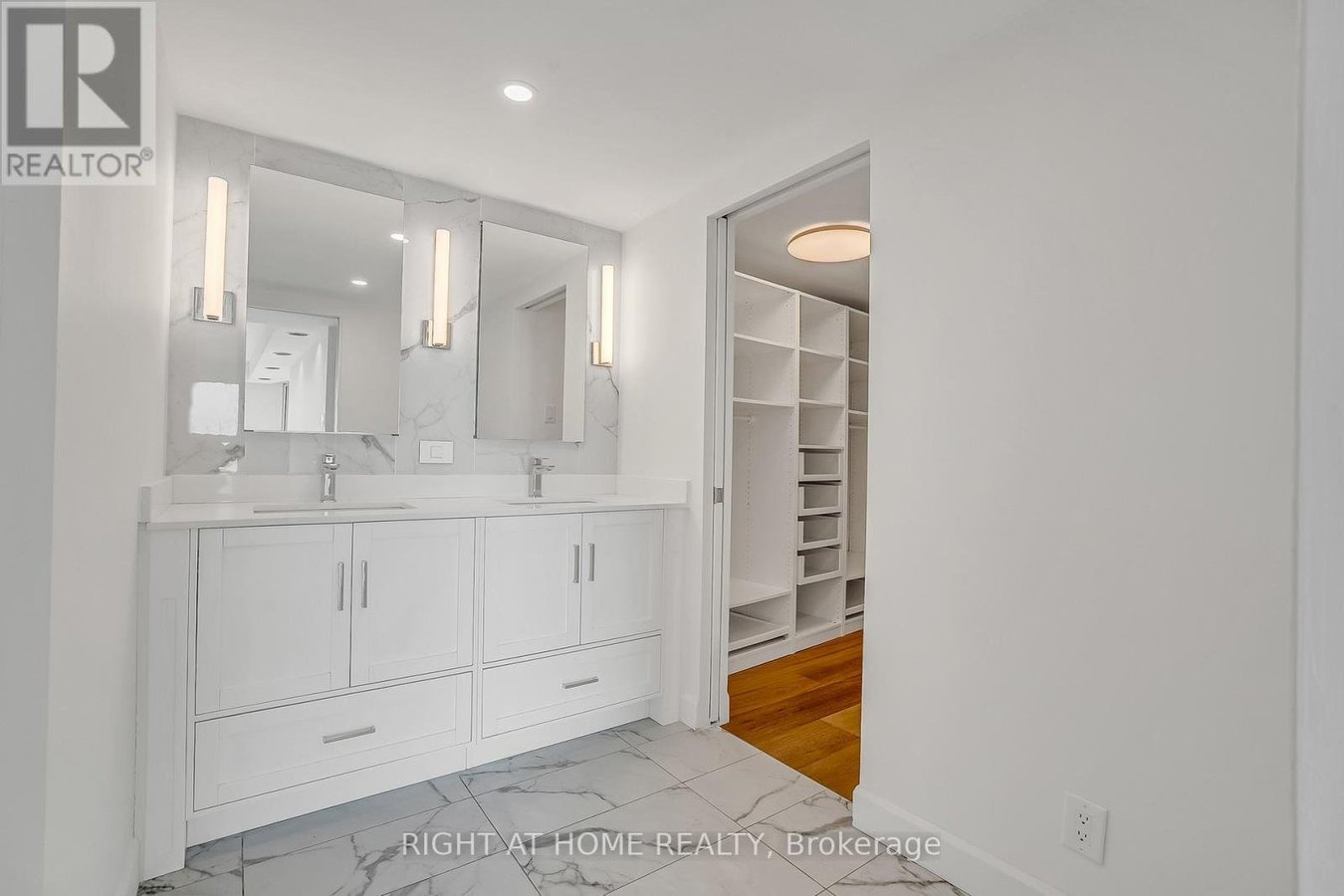 3008 - 99 HARBOUR SQUARE - Photo 25