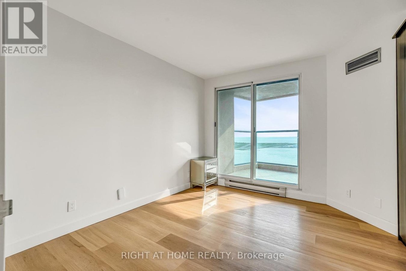 3008 - 99 HARBOUR SQUARE - Photo 29
