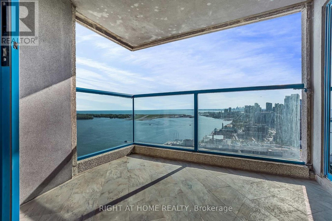 3008 - 99 HARBOUR SQUARE - Photo 34