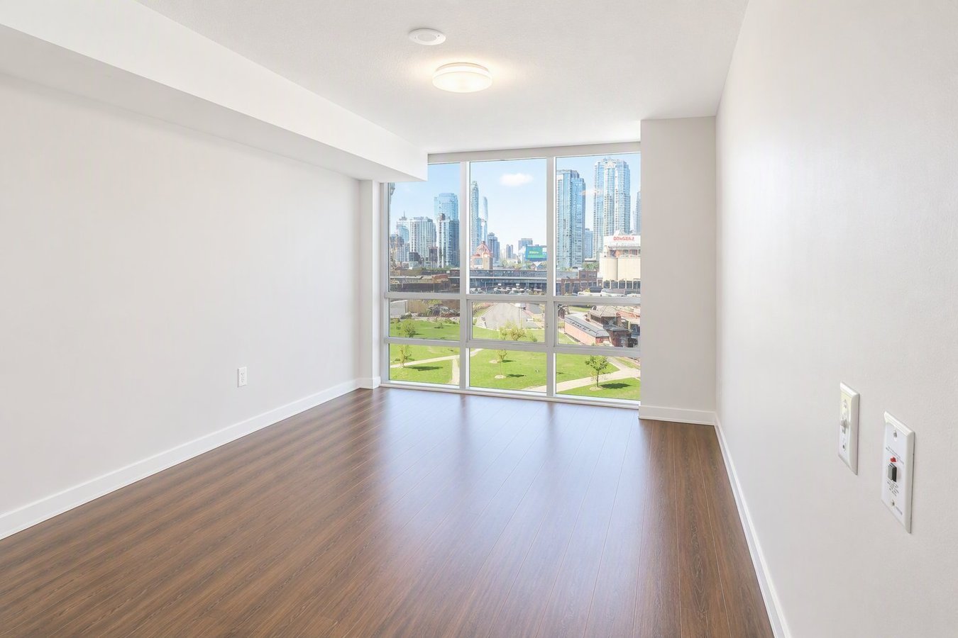 51 Lower Simcoe Street - Photo 7