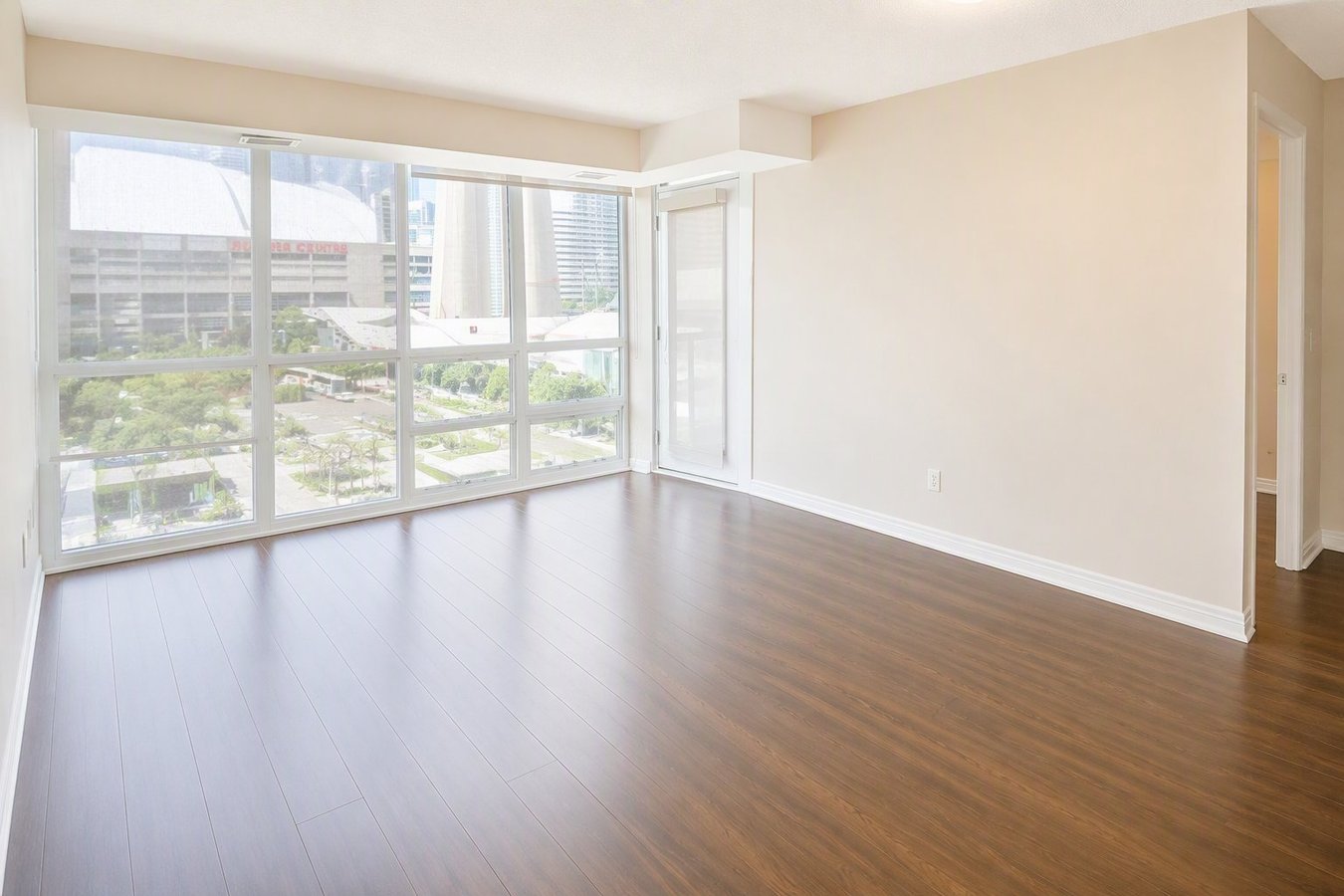 51 Lower Simcoe Street - Photo 3