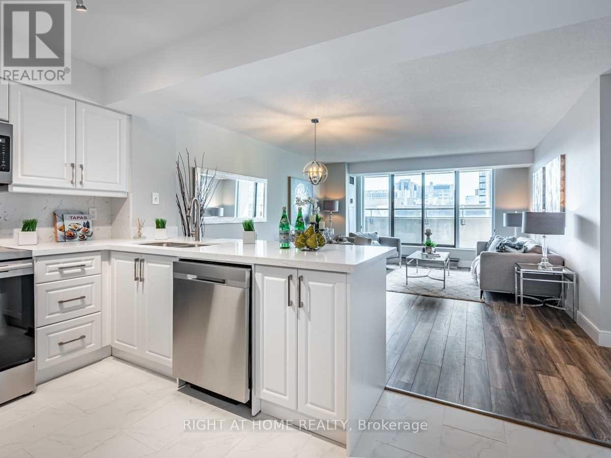 2306 - 750 BAY STREET - Photo 5