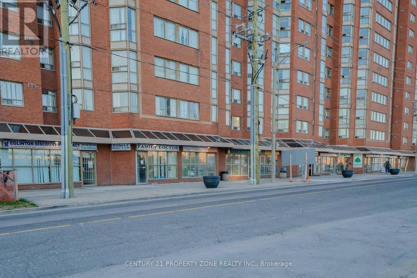 PH03 - 2466 EGLINTON AVENUE E - Photo 7