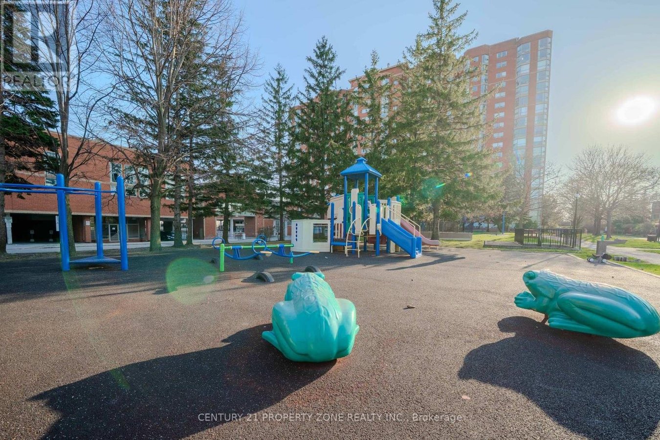 PH03 - 2466 EGLINTON AVENUE E - Photo 10