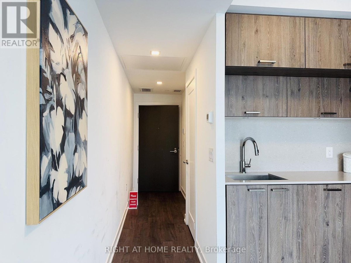1011 - LEASE - 50 MCCAUL STREET - Photo 7