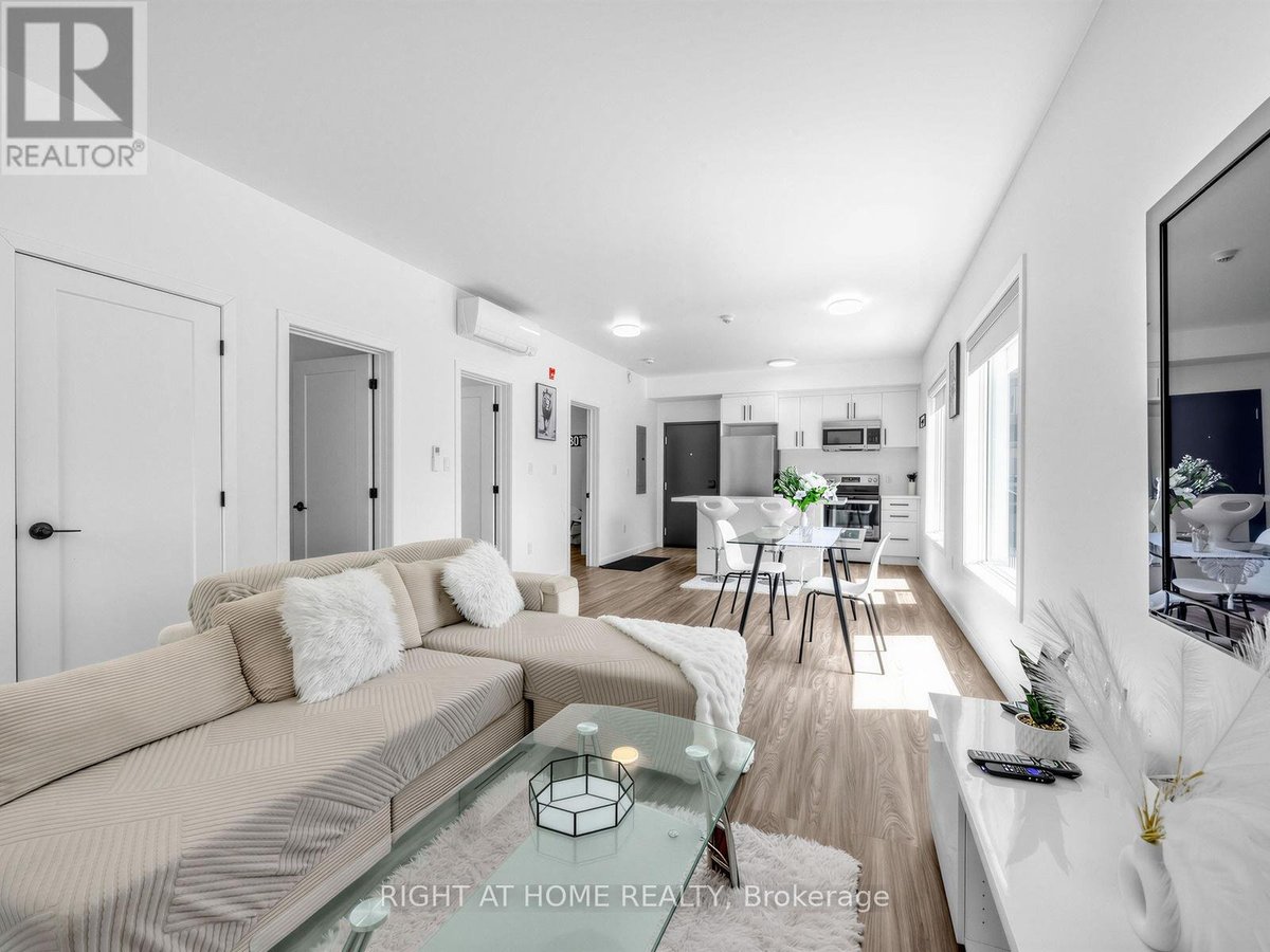 5 - 148 GLENLAKE AVENUE - Photo 6