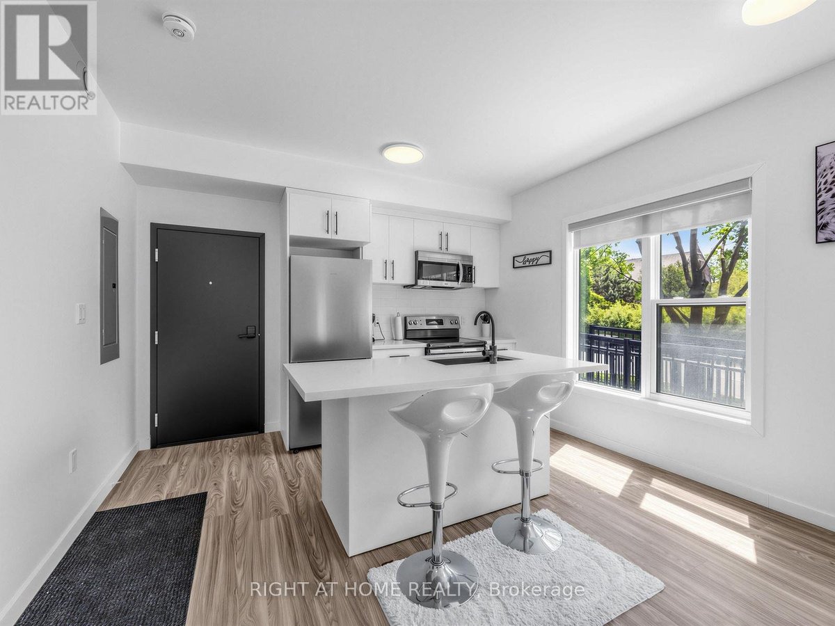 5 - 148 GLENLAKE AVENUE - Photo 9