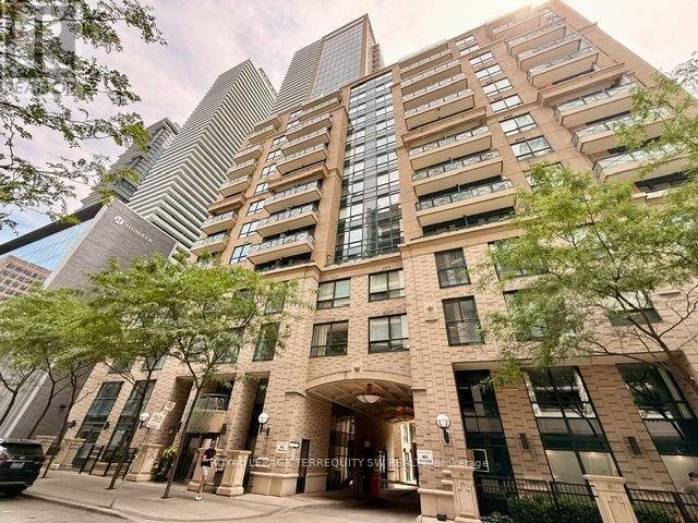 2604 - 35 HAYDEN STREET - Photo 2