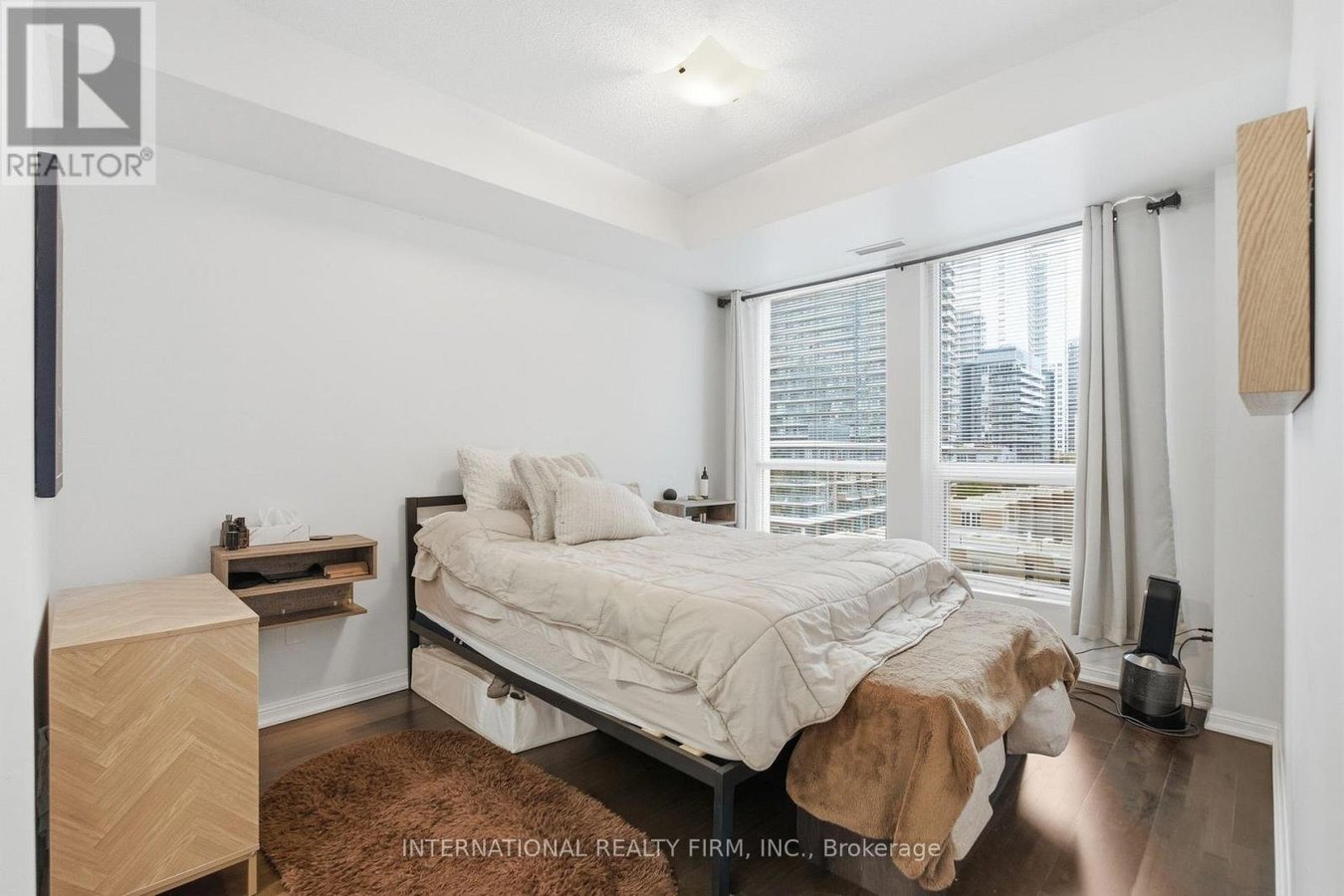 711 - 628 FLEET STREET - Photo 21