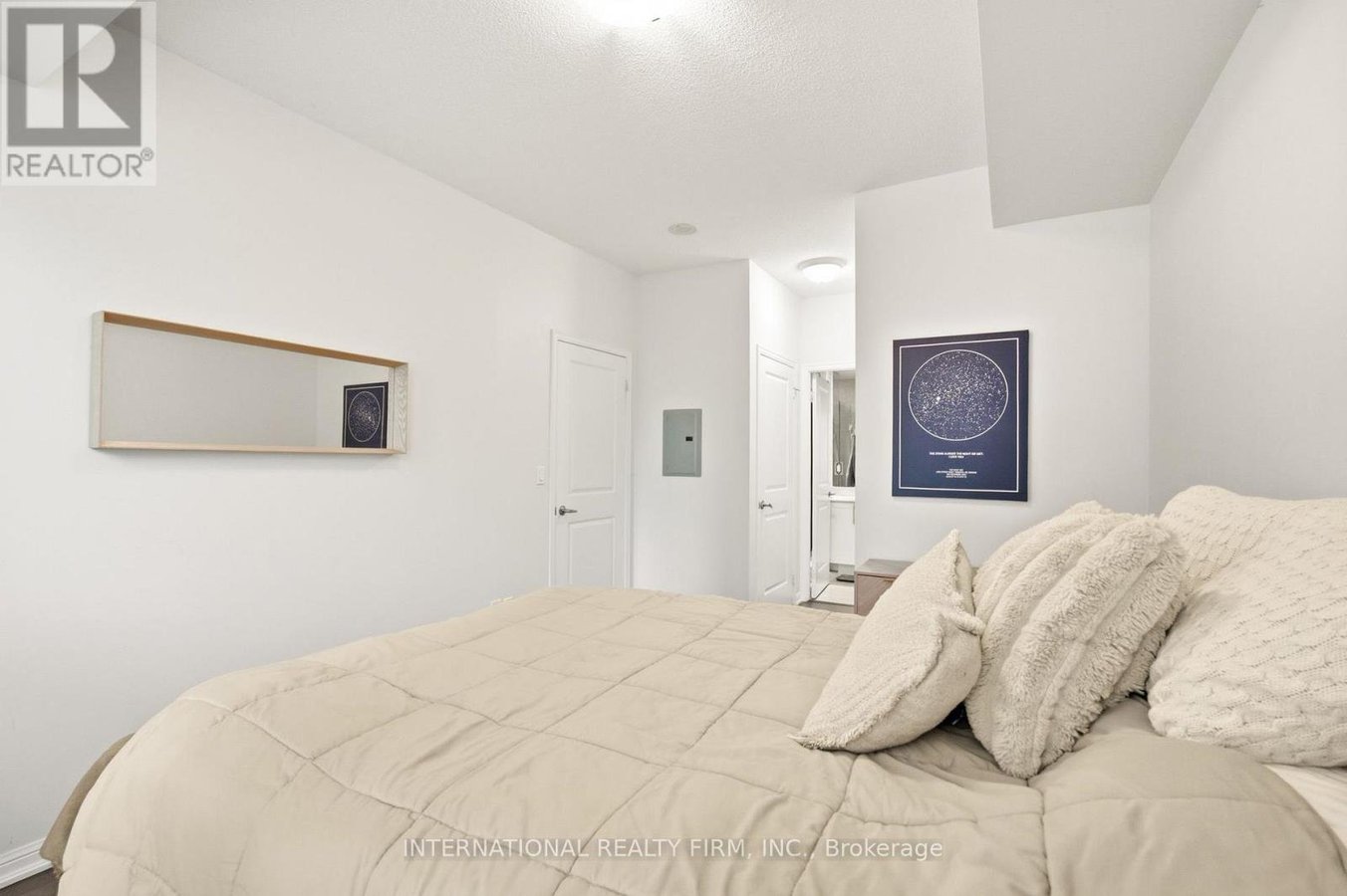 711 - 628 FLEET STREET - Photo 23